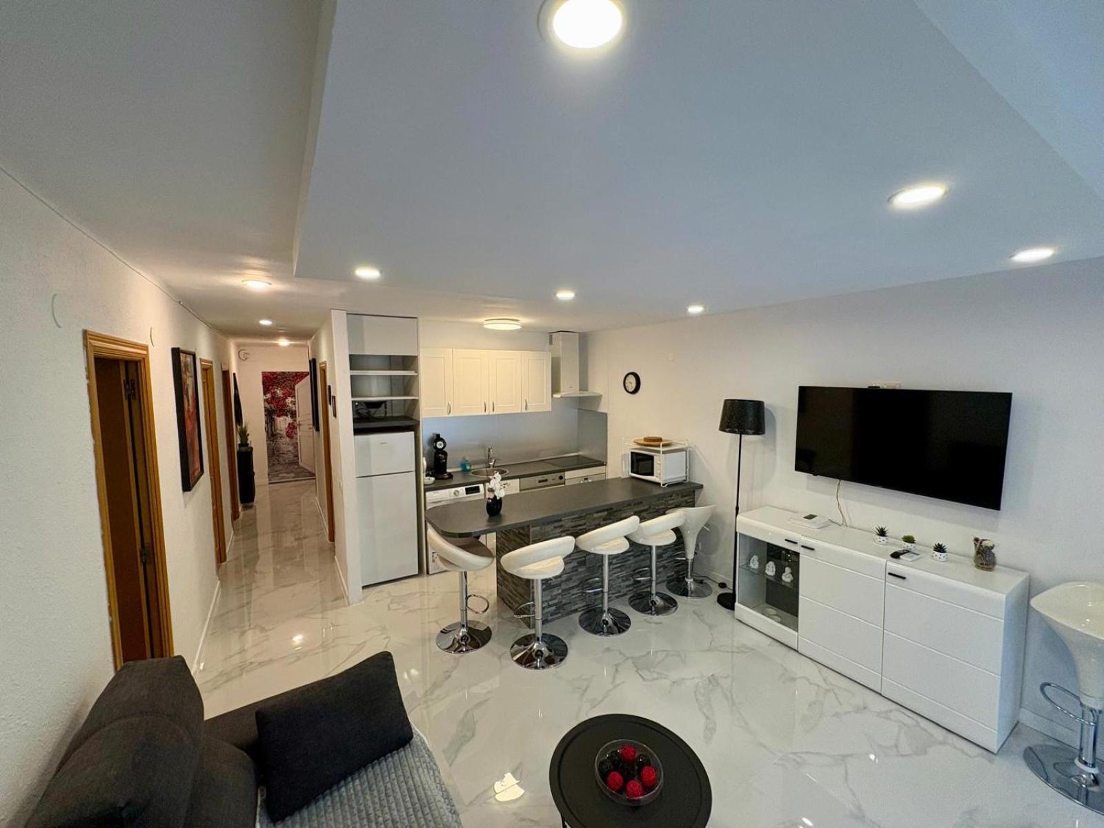Chez Chantal 3 Chambres Au Centre Touristique De Salou Avec Garage Extérieur photo